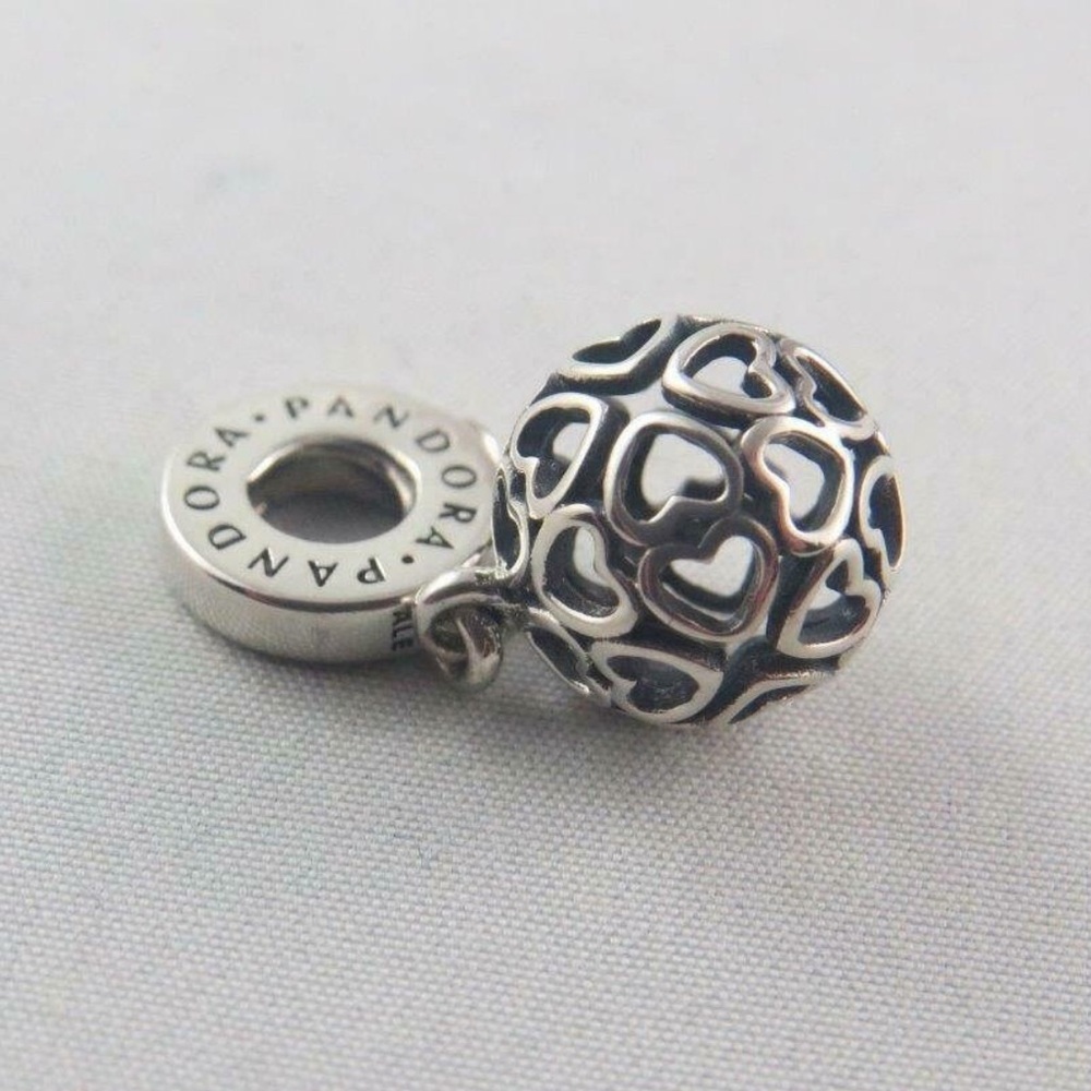 Authentic Pandora Harmonious Hearts RETIRED Silver Dangle Charm - MINT CONDITION - Picture 2 of 3